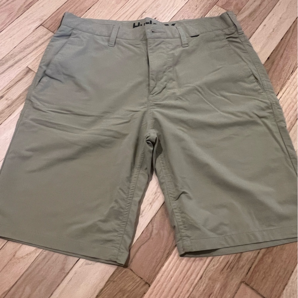 Hurley Men's Khaki Flat Front Shorts